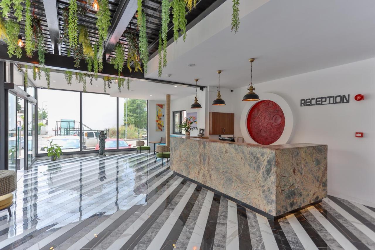 Wolf Of The City Hotel & Spa Antalya Bagian luar foto