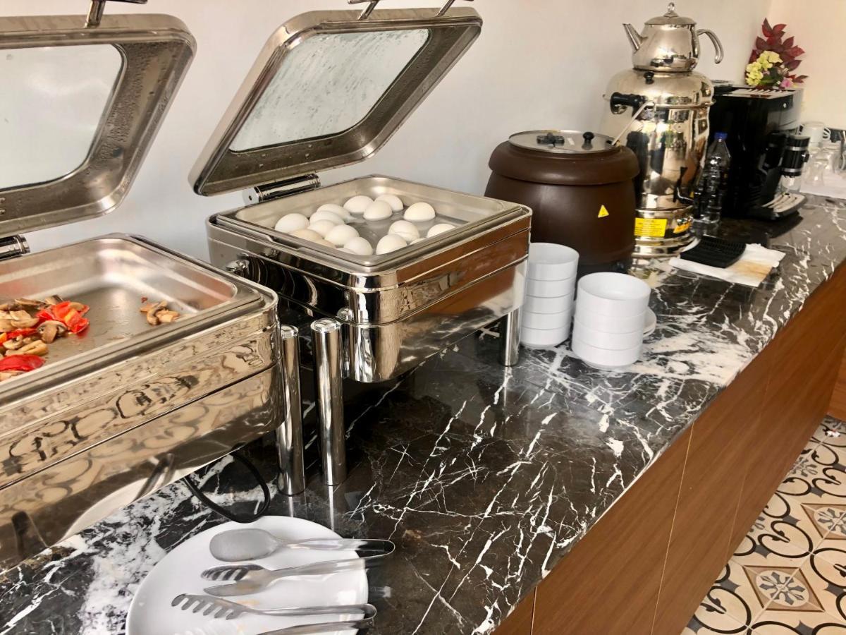 Wolf Of The City Hotel & Spa Antalya Bagian luar foto