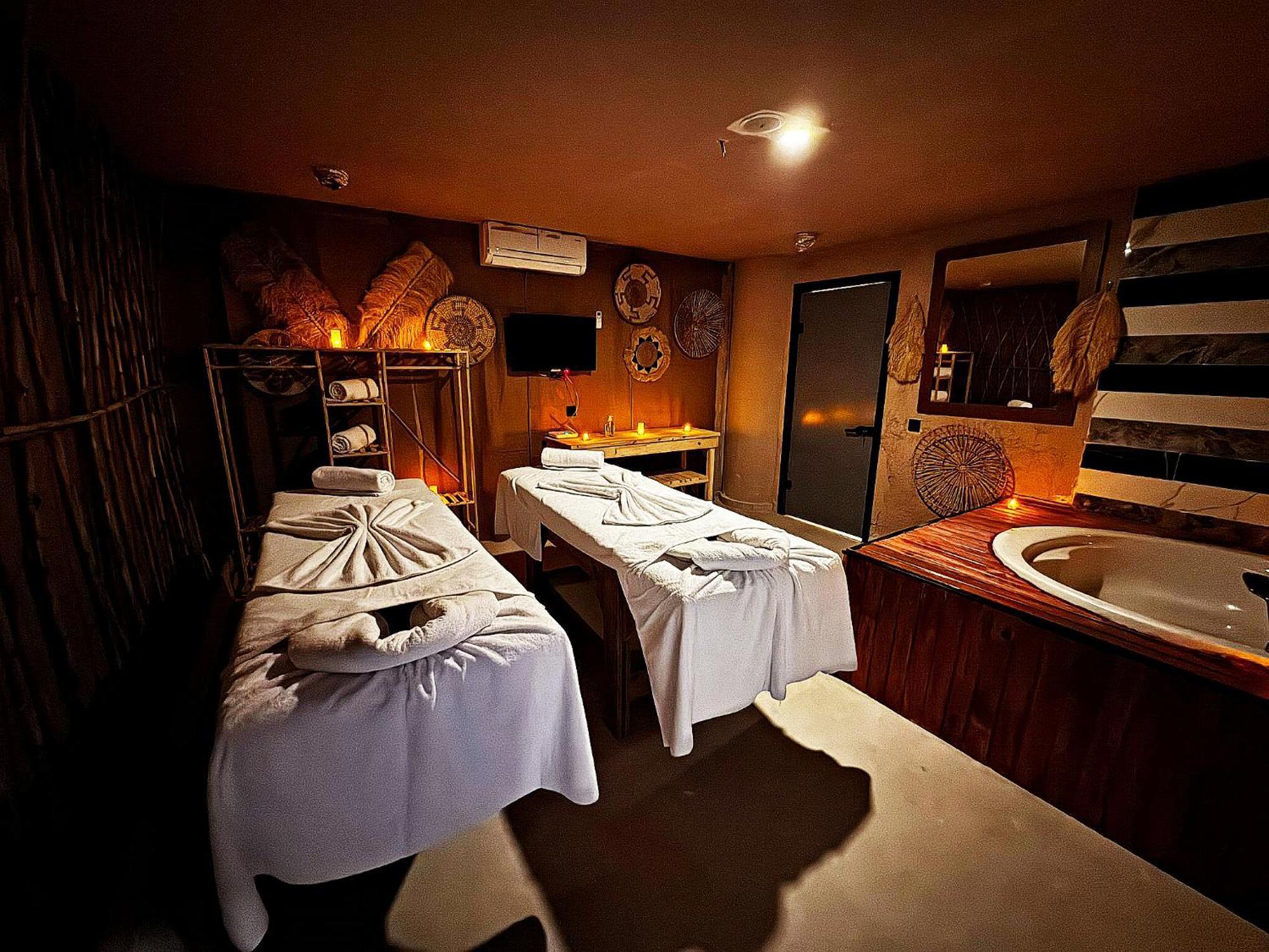 Wolf Of The City Hotel & Spa Antalya Bagian luar foto