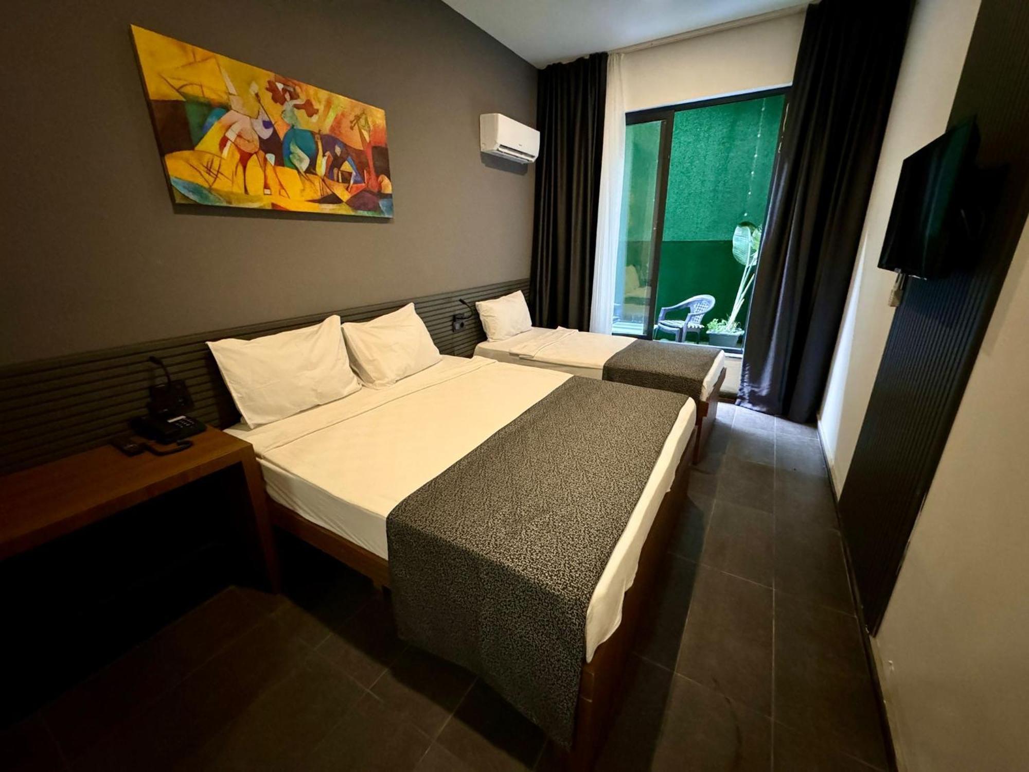 Wolf Of The City Hotel & Spa Antalya Bagian luar foto