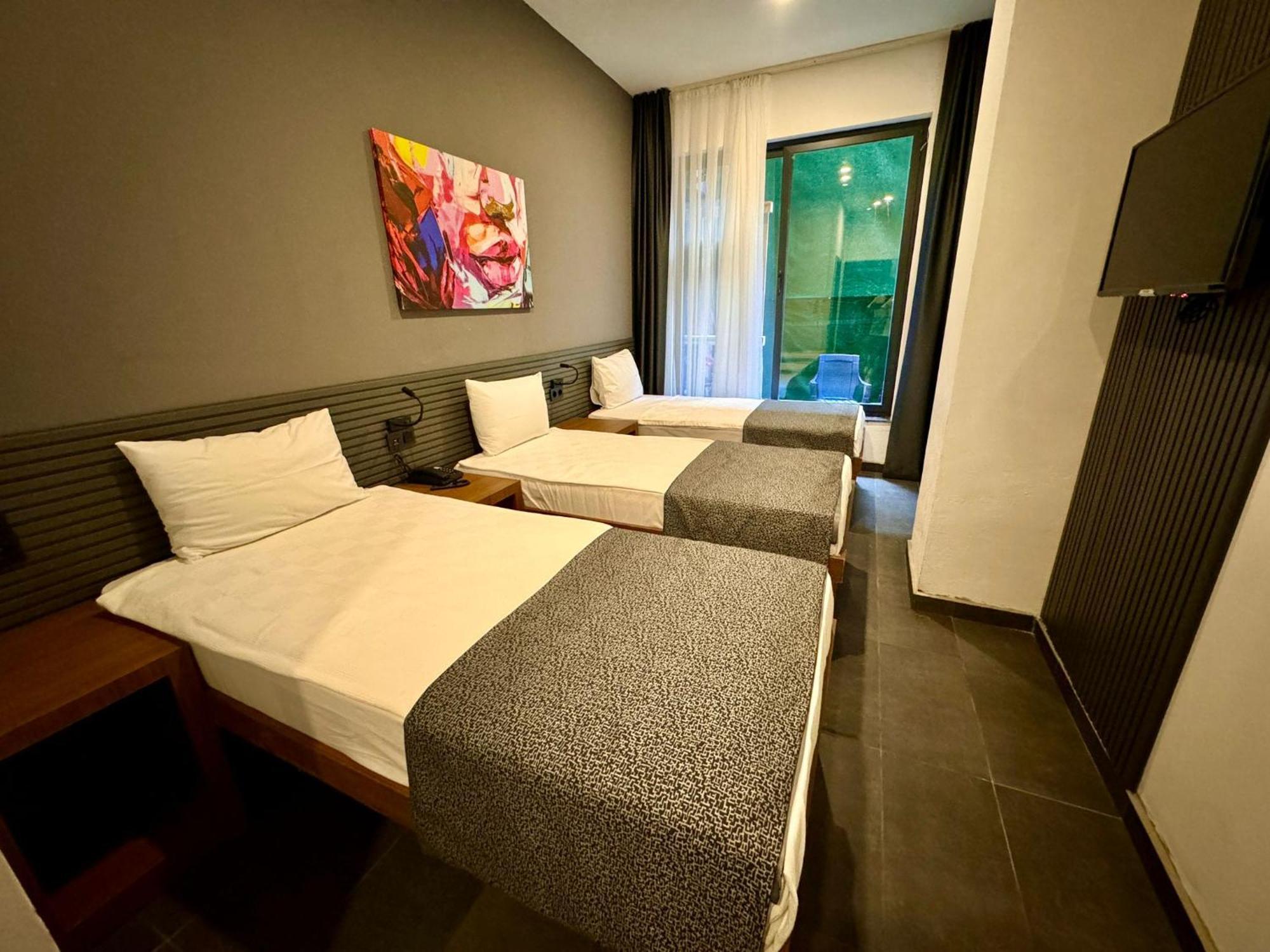 Wolf Of The City Hotel & Spa Antalya Bagian luar foto