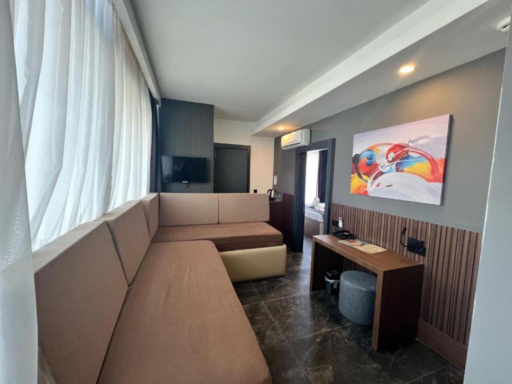 Wolf Of The City Hotel & Spa Antalya Bagian luar foto